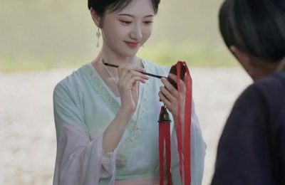 《似锦》百度云网盘资源下载「BD1080P/夸克网盘-MKV高清」迅雷下载缩略图