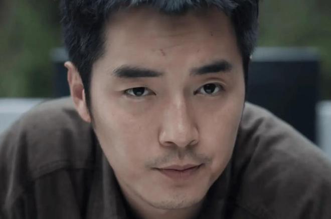 《利剑玫瑰》百度云网盘资源下载【BD-720p1080p蓝光4K高清】插图 《利剑玫瑰》百度云网盘资源下载【BD-720p1080p蓝光4K高清】插图