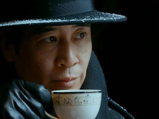 《暗夜深海》全集迅雷BT资源下载[MP4]资源下载[1080P]插图1