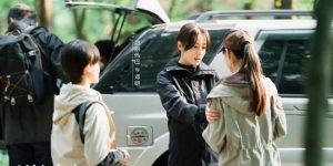 《利剑·玫瑰》百度云网盘「MP4-HD1080p高清资源下载免费」在线观看缩略图