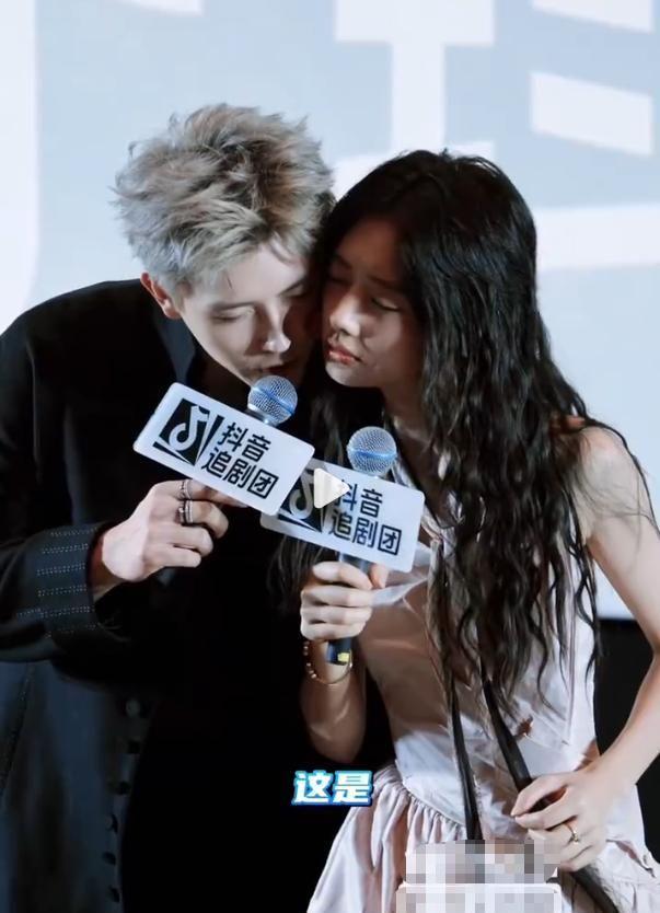 《献鱼》百度云[1080p高清电影中字]百度网盘下载插图