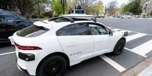 Waymo拿下纽约自动驾驶牌照：闯关全球最难马路，Robotaxi决战曼哈顿缩略图