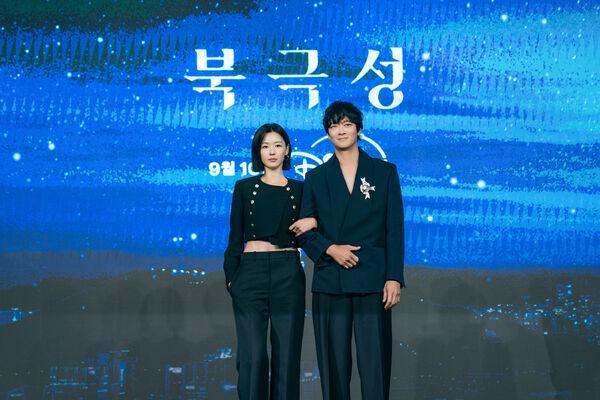 《暴风圈》资源下载高清无水印电影资源下载免费分享HD1080p超清插图1 《暴风圈》资源下载高清无水印电影资源下载免费分享HD1080p超清插图1