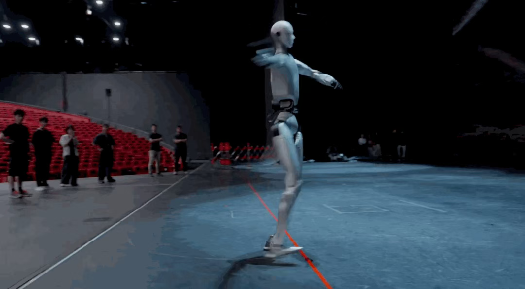 会跳街舞的宇树H2机器人,这次升级了哪些黑科技?插图1 会跳街舞的宇树H2机器人,这次升级了哪些黑科技?插图1