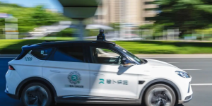 老外慌了：中国自动驾驶打价格战，连新药研发都快点满科技树了？缩略图